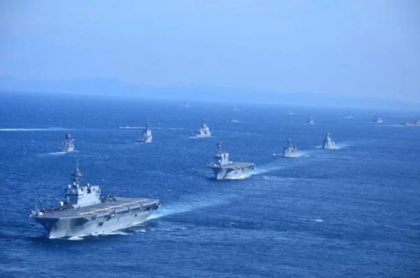 汇巨福配资 应对中俄压力大，日本海自考虑取消今年阅舰式